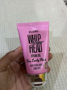 Zudio Whip Head Styling Gel for Curly Hair step 2