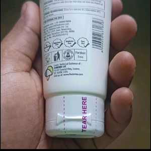Fix Derma Shadow SPF 50 Cream Sunscreen