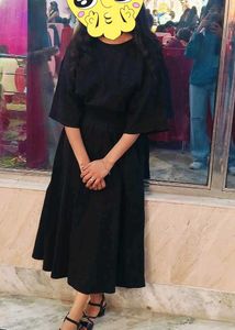 Chic Black Oversized Top