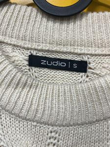 Cream Cable Knit Cropped Sweater