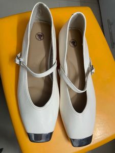 Chic White Mary Jane Flats
