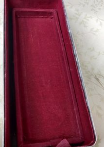 METAL JEWELLERY BOX WITH VELVET LINING INSIDE