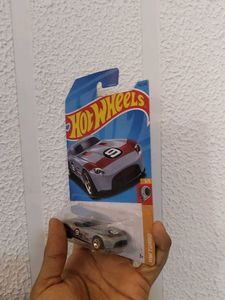 fast felion hot wheels