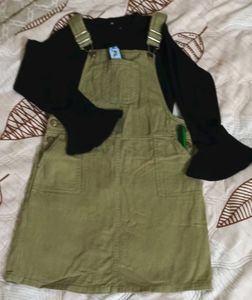 Girl,s Dungree With Top