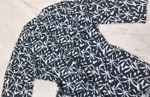 Chic Printed V-Neck Top