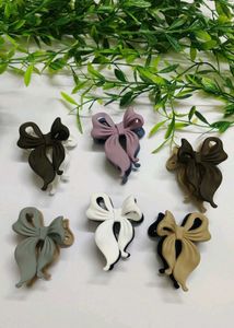 Hair accessories combo of 10 clips