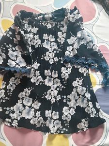 Floral Print top with Lace Detail