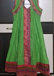 Unique Ethenic Anarkali Set