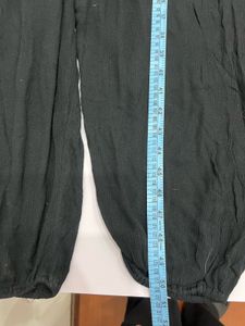 Stylish Black Jumpsuit Harom style