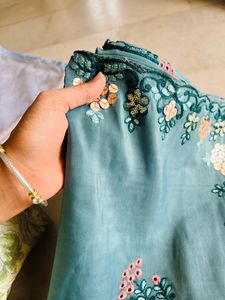 Saree With 2 Blouses