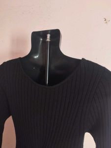 Chic Black Ribbed Long Sleeve Cut-Out Dress