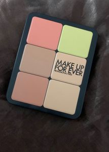 MAKE UP FOR EVER Pro Palette