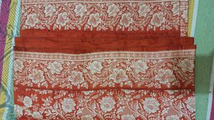 Elegant coral saare