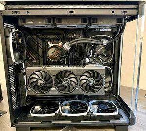 Cooler Master Vertical Graphics Card Holder Kit V3
