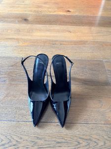 Chic Black Patent Slingback Heels