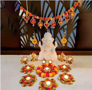 Lotus design Candle Holder Any 8 piece