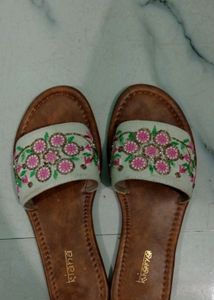 Kiana Branded Women Flats