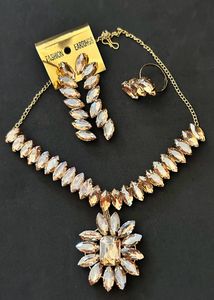 Diamond necklace set with ring