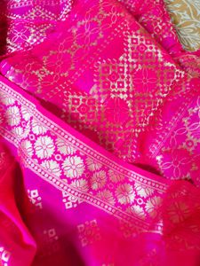 Hot Pink Banarasi Dupatta