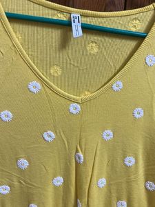 Yellow Daisy Embroidered V-Neck Top