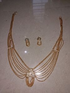 Golden Nacklace For Girls Or Women