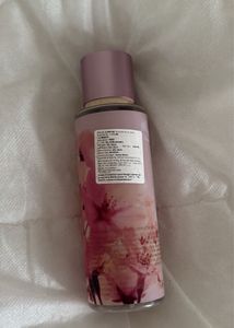 Victoria's Secret🩰Velvet Petals Cashmere🩰 Body M