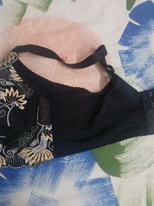 Floral Embroidered Black Bra
