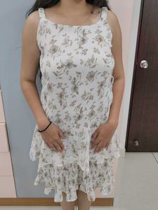 Sundress☀️CUTE White Floral Print