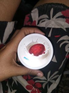 Mamaearth Beetroot Moisturizing Cream