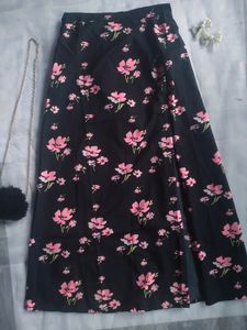 Purys Black Floral Slit-cut Skirt