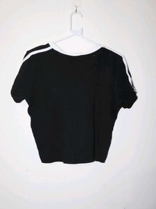Racer Black-n-white  Cropped Tee