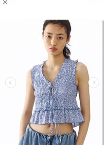 H&M tie details Smocked Sleeveless Top