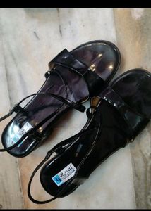 2 Heels Black N Pink