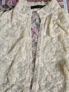 Cute Cream lace Shirt/shrug 😍