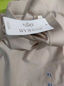 Avaasa Gold Shimmer Leggings - XL size