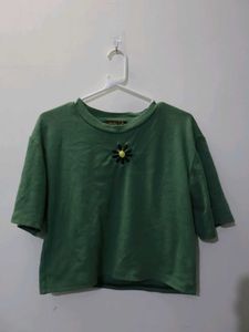 Cute Green Daisy Crop Top