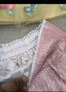 Cute Girls' Skirt Set