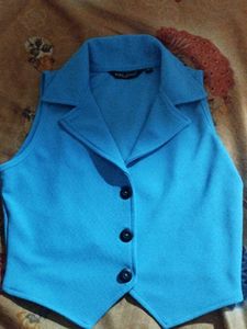 Blue top
