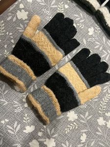Woollen Gloves