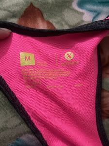 Women's Pink &amp; Black Sports Bra