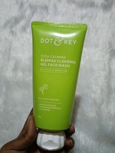 Dot & Key Cica Calming Face Wash