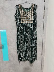 Green Embroidered Kurta