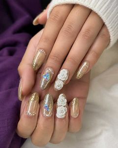 Glamorous Press-On Nails