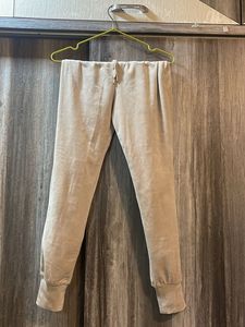 H&M Beige Velvet trousers