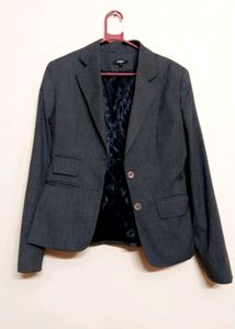 Park Avenue For Women  2 Blazer