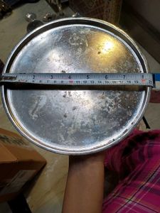 Metal Candle Holder