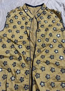 Embroidered Sleeveless Jacket