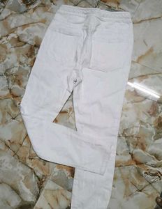 Stylish White Straight Leg Jeans