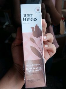 Rose water toner mist
