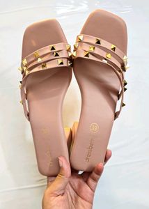 Dressberry Block Heels Sandals